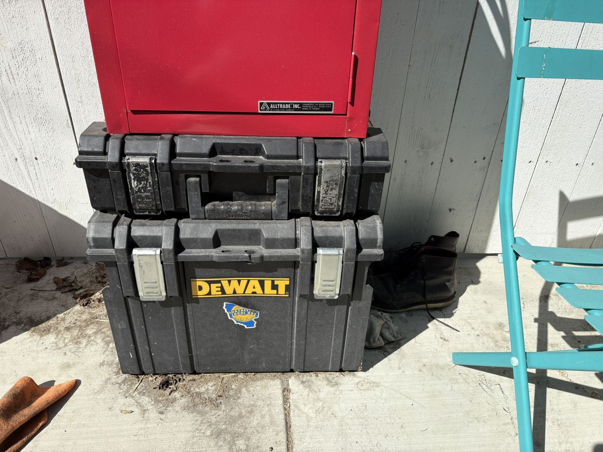 Dewalt Rolling Tool Box.