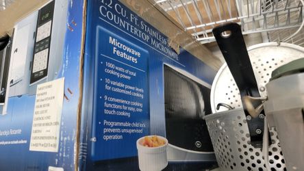 Stainless Steel Countertop Microwave 