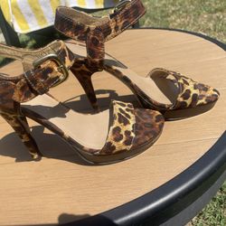 Stuart Weizmann Leopard Print Heels