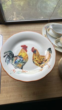 Rooster Platter on Yellow Pedestal Ceramic Rooster Serving Platter w/ Yellow Mixing Bowl Stand