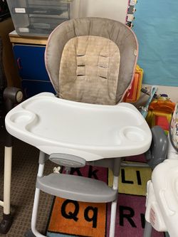 High chair 
