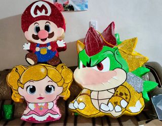 PIÑATAS