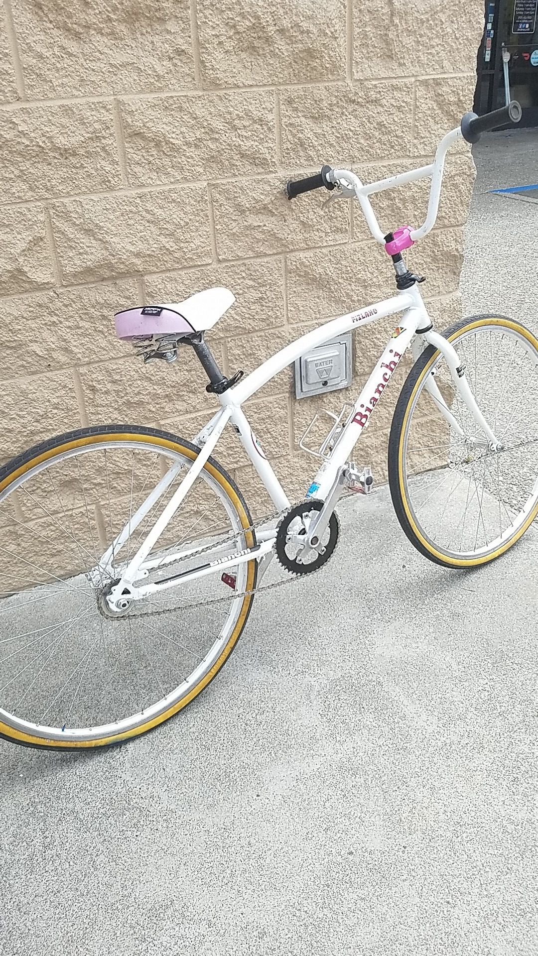 Single speed bianchi cafe racer