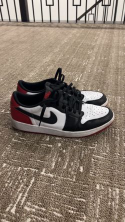 Jordan 1 low size 12 barely worn
