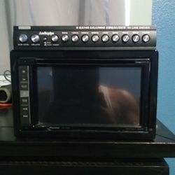 Pioneer Mixtrax  And 9 Band Audiopipe Eq