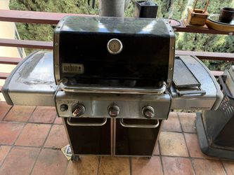 Gas Grill And Side Grill