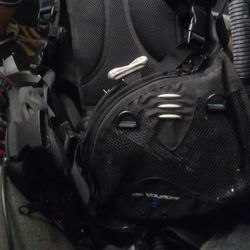 Diving Vests Genesis And Voyager