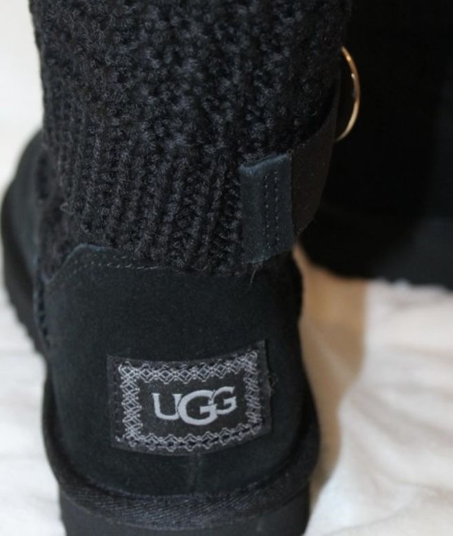 UGG Classic Ankle Mini Bootie