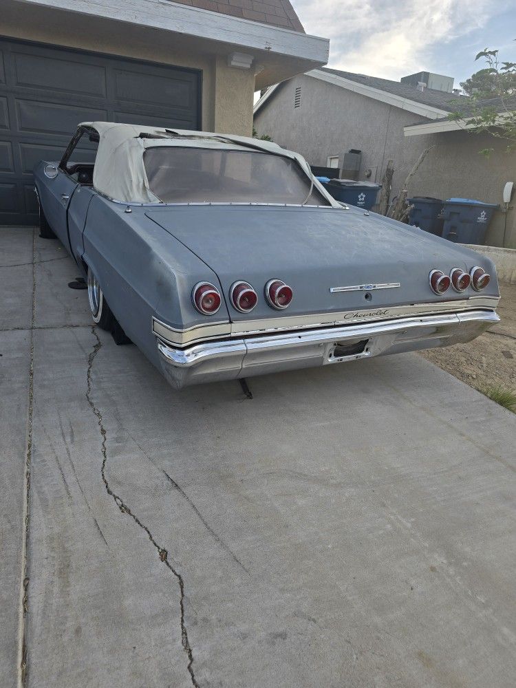 65 Chevy Impala Vert