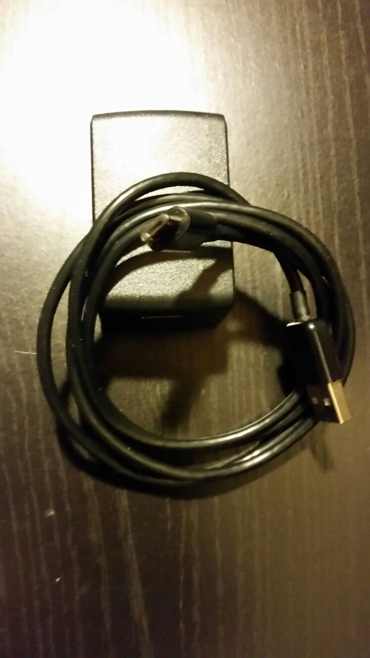 Micro USB wall phone charger