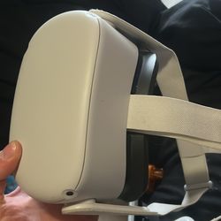 Oculus Quest 2 With Elite Strap