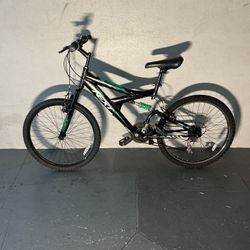BICYCLE NEXT 18 SPEED SIZE 24 BRAND NEW 