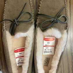 Ugg slippers- Men’s 11 brand new 