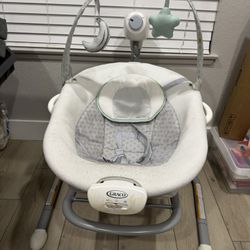 Graco Swing And Bouncer