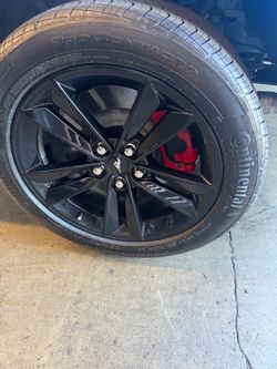 18” OEM black wheels for a 2026 Ford Mustang GT. In excellent condition. Selling the original set.