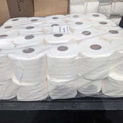 40 Huge Rolls Of Toilet Paper 