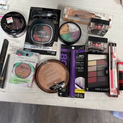 Maquillaje  1000 Piezas
