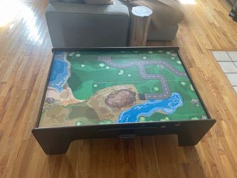 Imaginarium Train Table