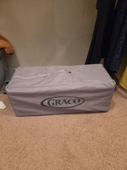 Graco Portable Crib