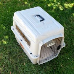 Petmate Sky kennel For Air and Dog Travel  Crate 