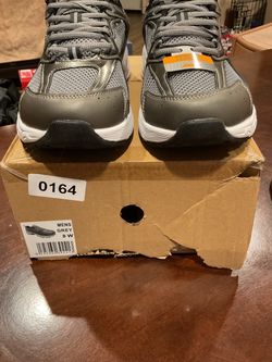 Men's Grey Sneakers Size 8Wide