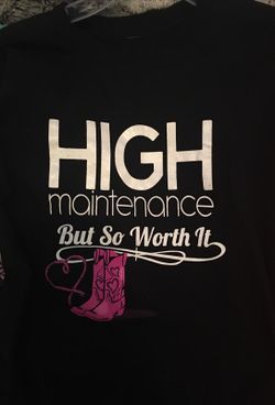 Women’s Size small Shirt