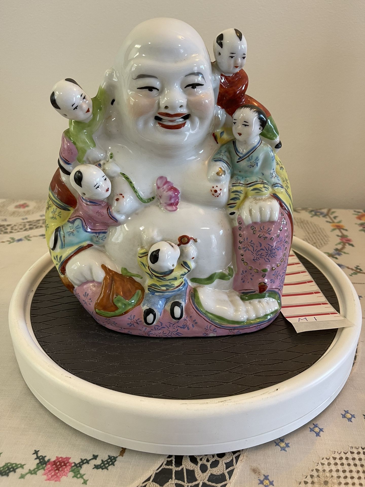 Happy ceramic Statue with Children 