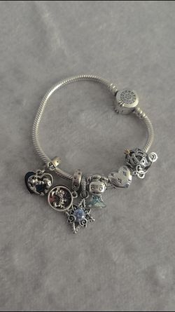 Pandora Disney Braclet (Limited Edition Disney Cinderella Charms)