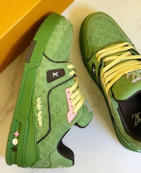 Anti-slip low-top sneakers for men green