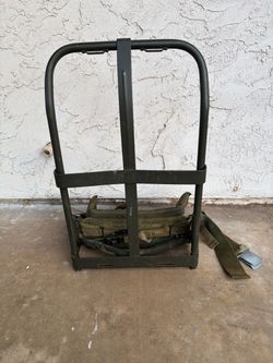 GENUINE US ARMY LC-1 Green ALICE PACK FRAME with waist belt vintage