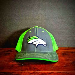 Denver Broncos Pacific Headwear Pro Model Stretch Fit Hat L-XL 7 3/8–8 Football Cap