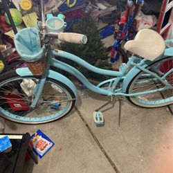 Old Fashion Huffy Bike 