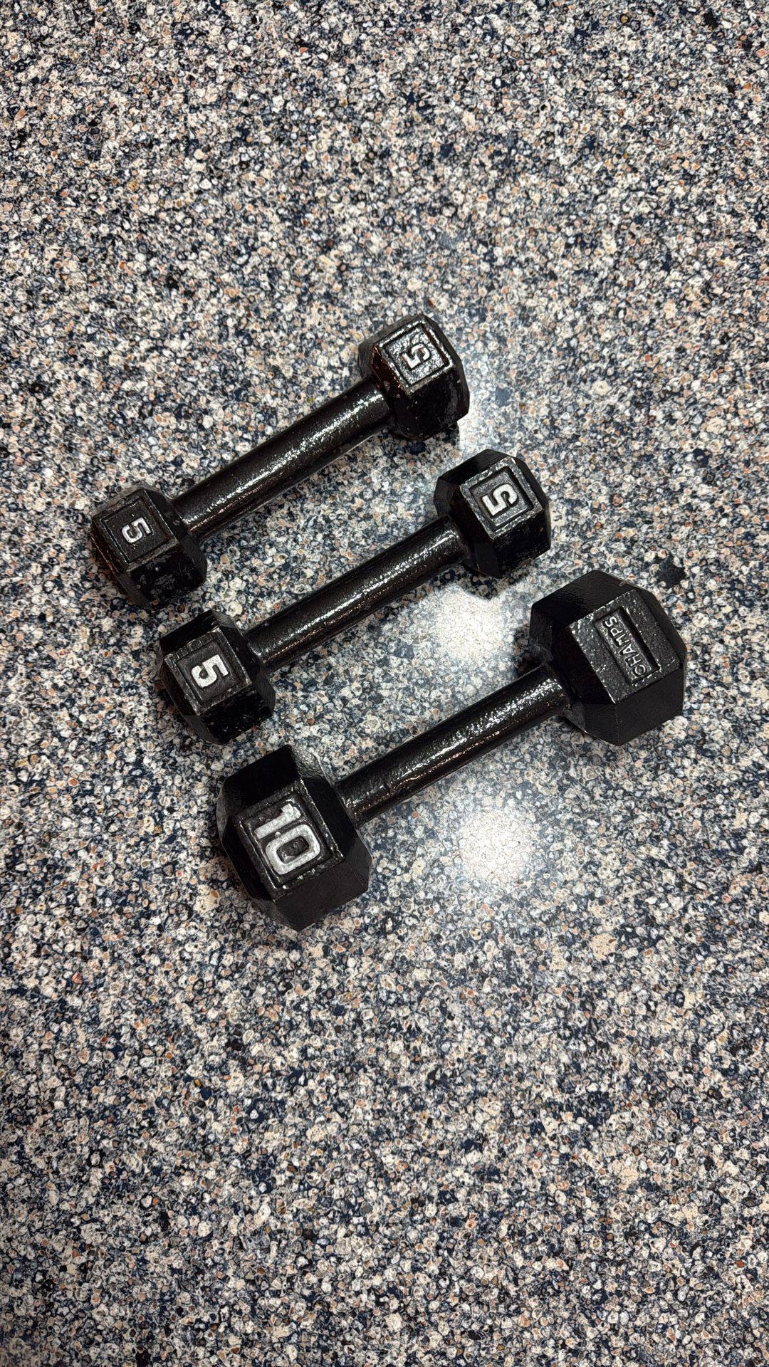 Set Of 3 - 2 X 5 Lb + 1 X 10 Lb Dumbbells Gym Weights Workout 🏋️