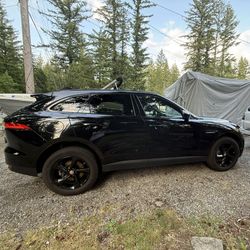 2019 Jaguar F-Pace