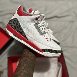 Air Jordan 3 Retro Fire Red (GS) Sz 7y