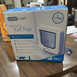 SureFlap - SUR001 Microchip Activated Cat Flap Brand New in Box