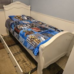 Twin Trundle Bed