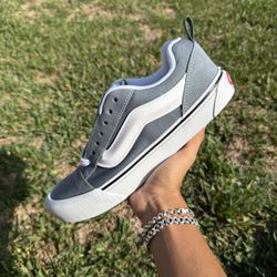 Vans Knu Skool “Grey White” Size 10 Men