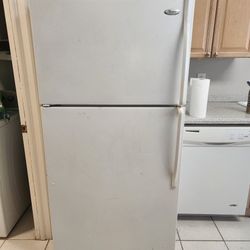 WHIRLPOOL FRIDGE