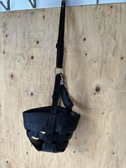 Tough-1 Easy Breathe Easy Grazing Horse Muzzle, Black