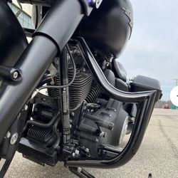 Black Havoc Engine Guard / Crash Bar For Harley 