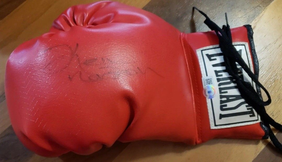 HOF Boxer Ken Norton Autographed Glove