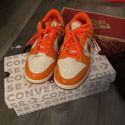 size 8 men dunks size 7 converse woman 