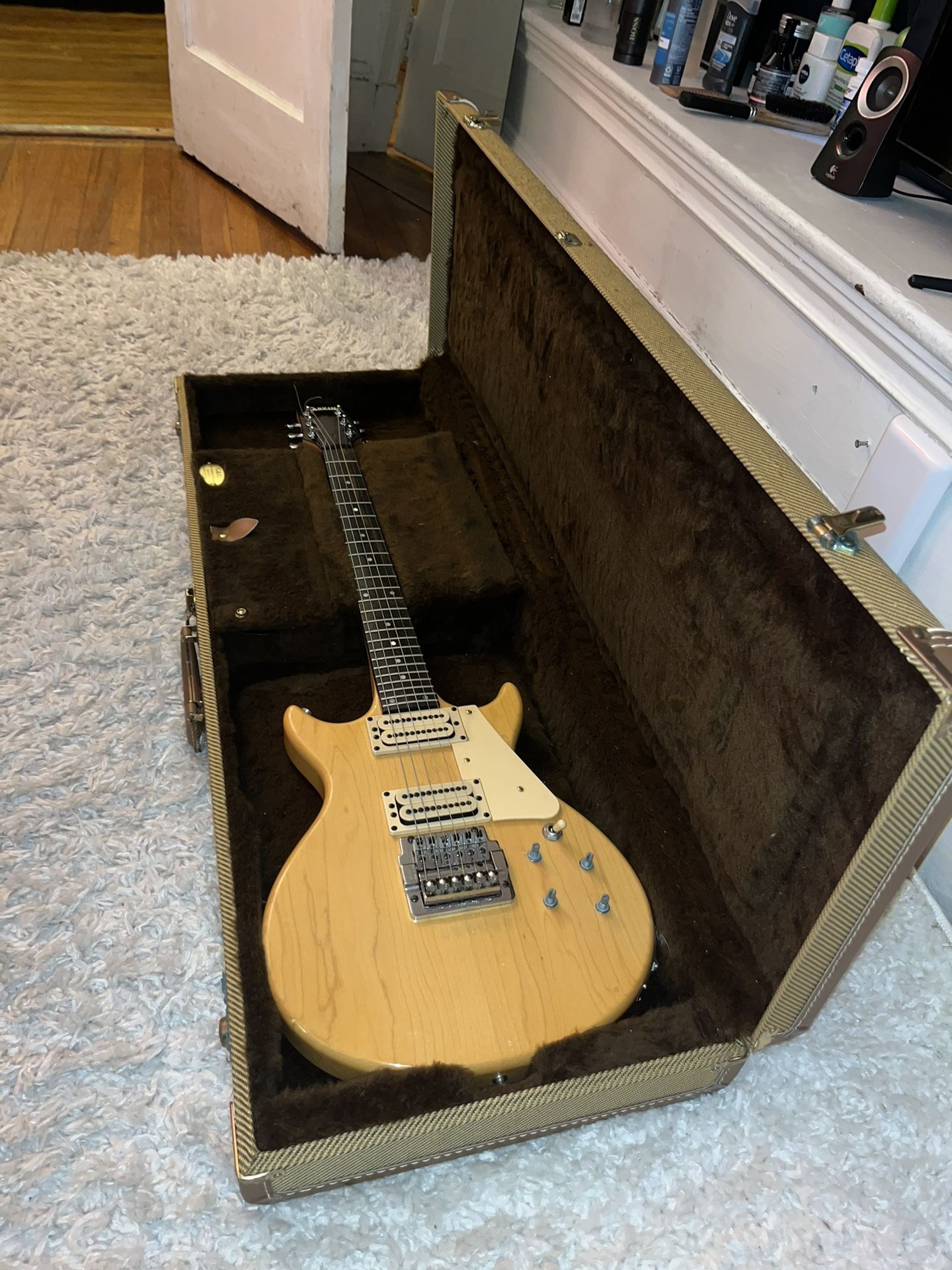 Carvin Dc-100 W/case