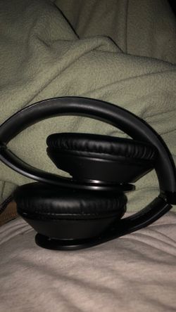 Bluetooth cordless headphones