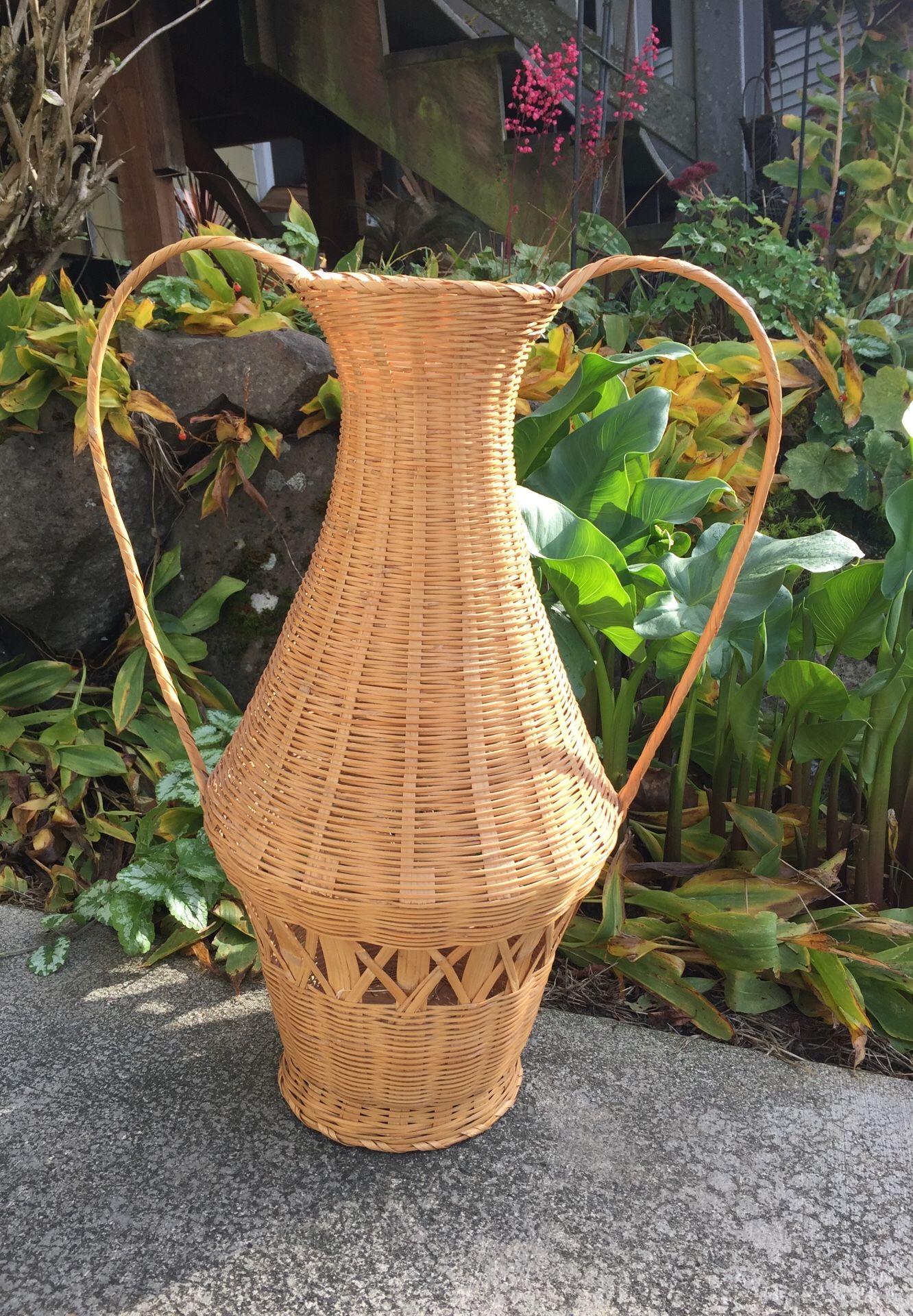 Wicker jug basket/plant flower holder