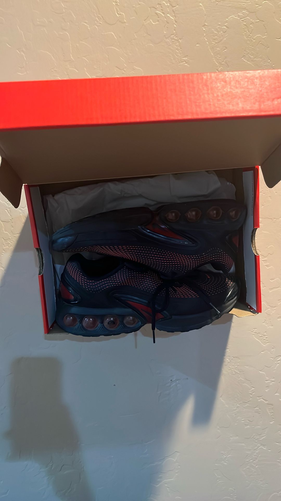 Nike Dn’s (Red&Black)Size-10.5