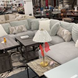 Relaxing Sectional  Comes With All Pillows 