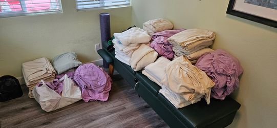 FREE 20 plus sets flannel massage table sheet sets plus face rest covers