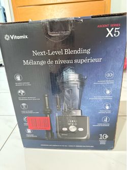 Vitamix Ascent Series X5 Blender